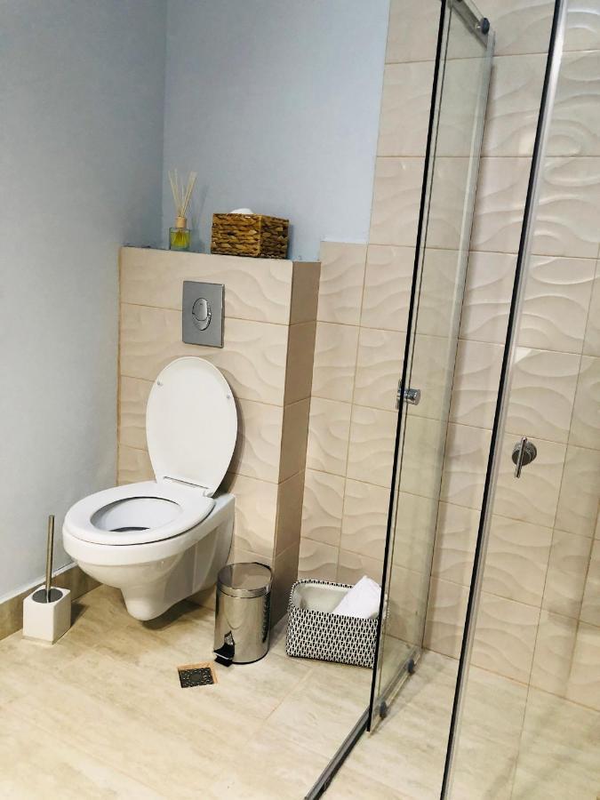 Casa Maranta Hotel Костинещи Екстериор снимка